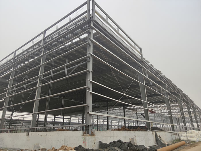 泰兴钢结构厂房网架工程